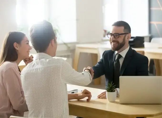 Consulting session at a financial services provider on a regulatory project
